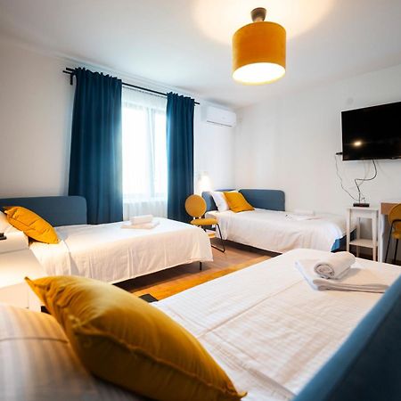 Cozy Nook B&B - Free Private Parking Novi Sad Buitenkant foto