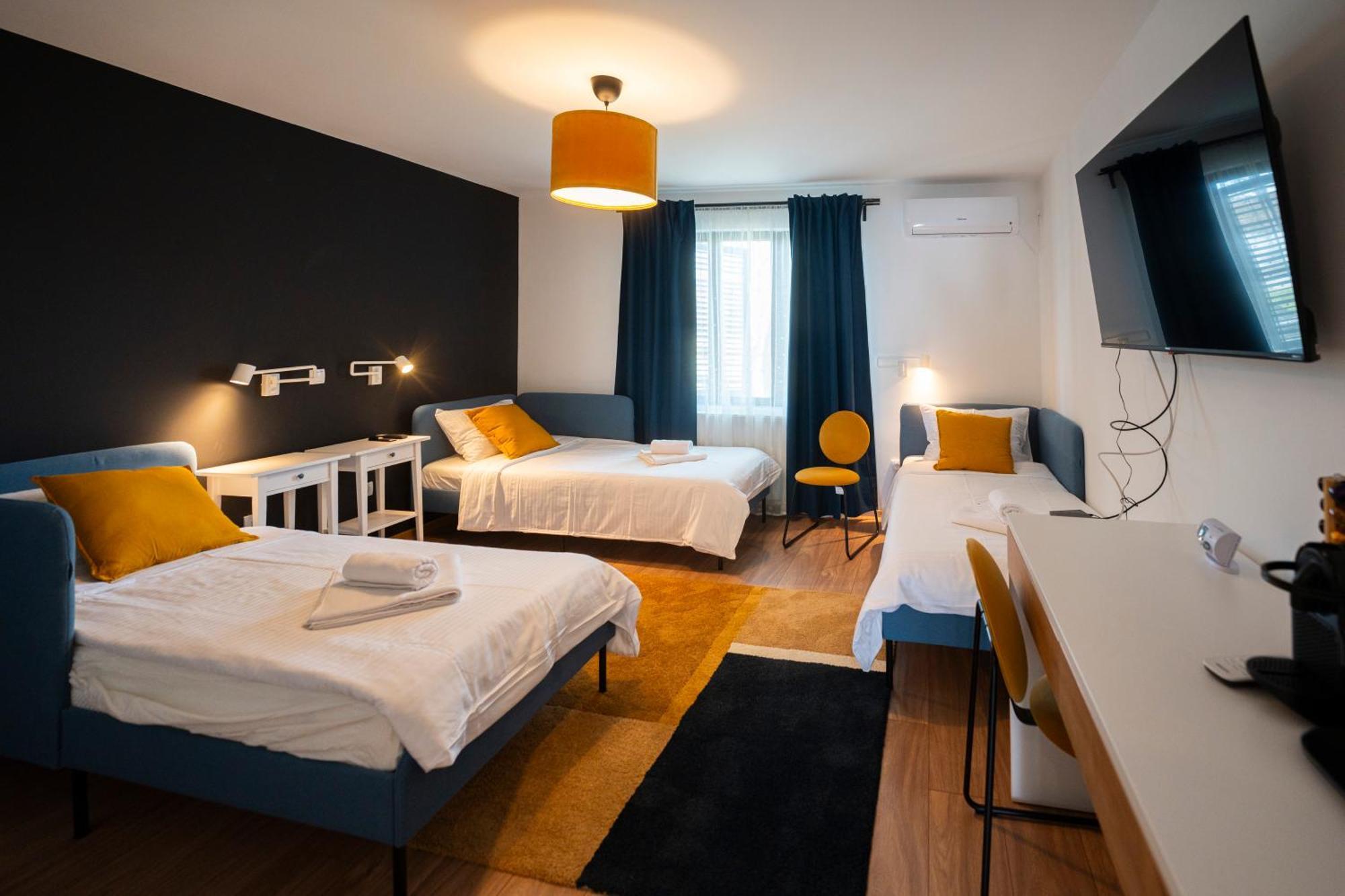 Cozy Nook B&B - Free Private Parking Novi Sad Buitenkant foto